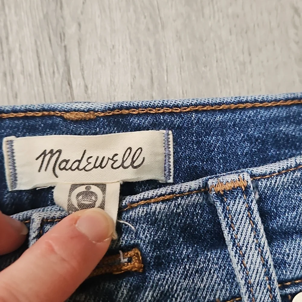 Madewell Light Blue Cropped Ankle Jeans - Picture 5 of 5